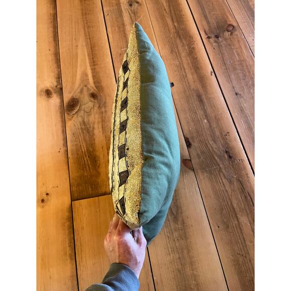 Pat Yuille Oh Christmas Tree Pillow Tapestry 15” Square Vintage Christmas - Picture 3 of 7